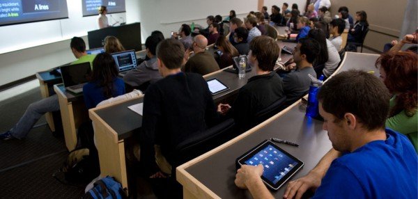 10 Smart iPad Apps For University Students